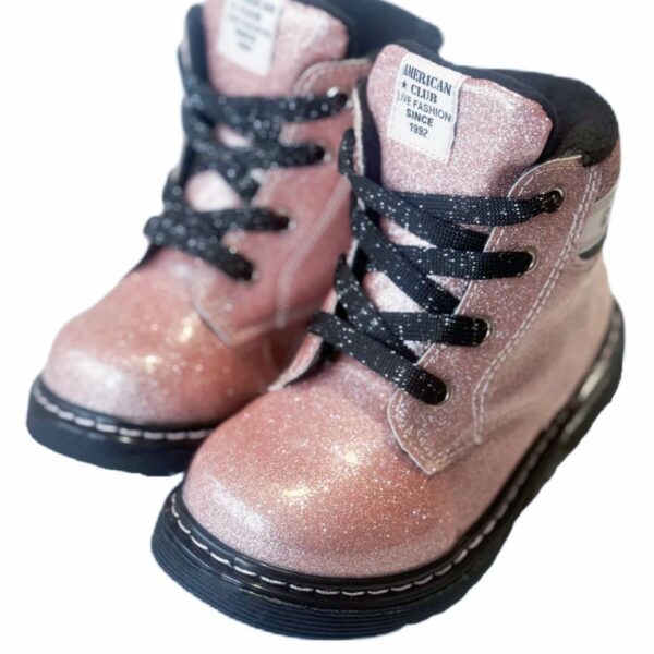 rozovi-lacheni-boti-3