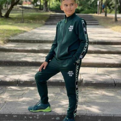 MAXX ATHLETIC CLUB