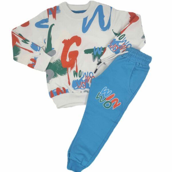 Комплект с пастелни букви