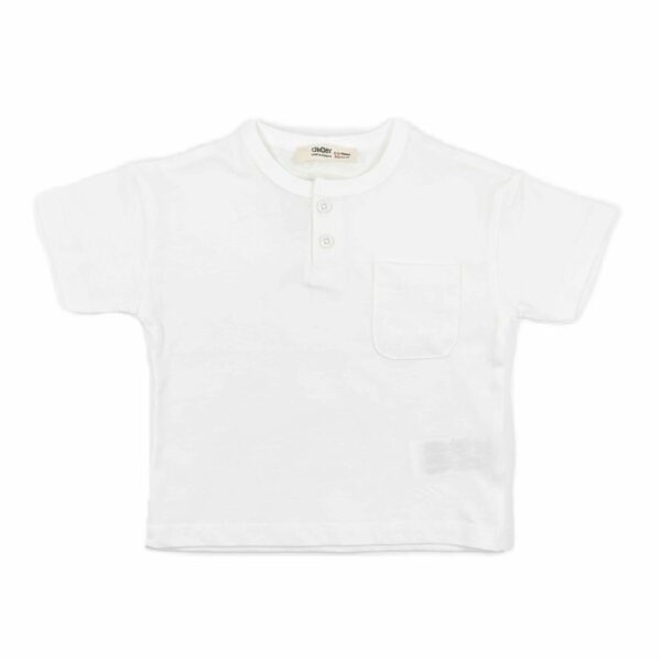 Бяла тениска с копчета