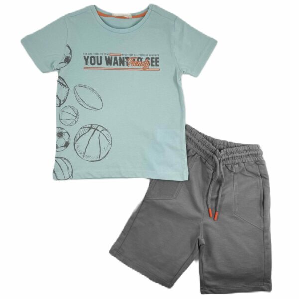 Спортен комплект с къси панталонки и тениска