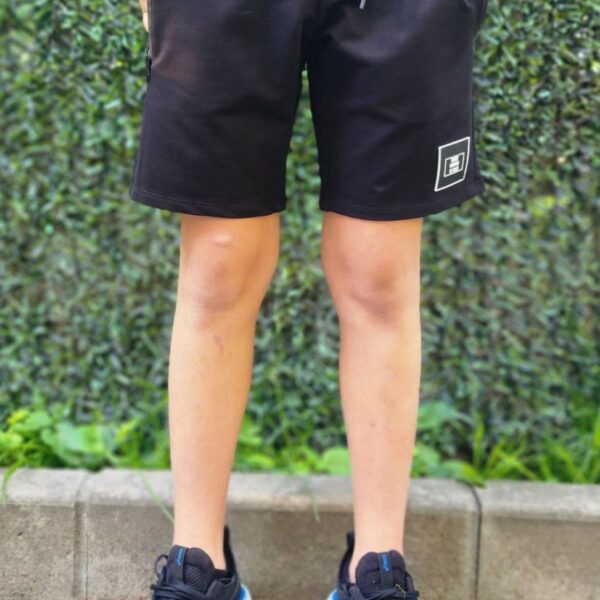 RACH Черни къси панталони с джобчета