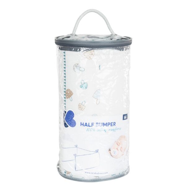 изработен от 100% висококачествен памук ранфорс;• Лесно закрепяне към кошарата с връзки;• Пълнеж: 100% полиестерна вата;• Подходящ за бебешка кошара с размери 60х120 см. Размери:- Обиколник: 180x35 см / 0.4 кг- Опаковка: 37x21.5 см / 0.5 кг / 1 бр/опаковка- Кашон: 90x66x90 см / 18.5 кг / 30 бр/кашон 