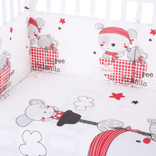 изработен от 100% висококачествен памук ранфорс;• Сертифицирани по OEKO-TEX материи;• Закачлив дизайнерски десен в нежни цветове;• Подходящ за бебешка кошара с размер 70x140 см;• Комплектът включва:- Плик за олекотена завивка с цип 95x135 см