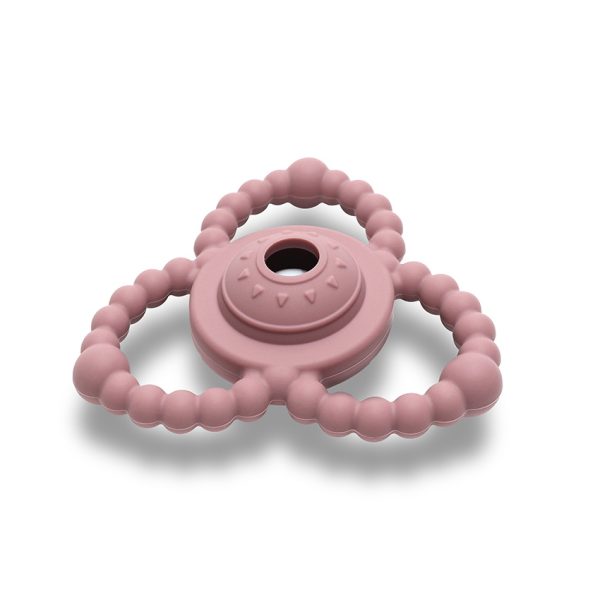 Дрънкалката има приятен и забавен звън.