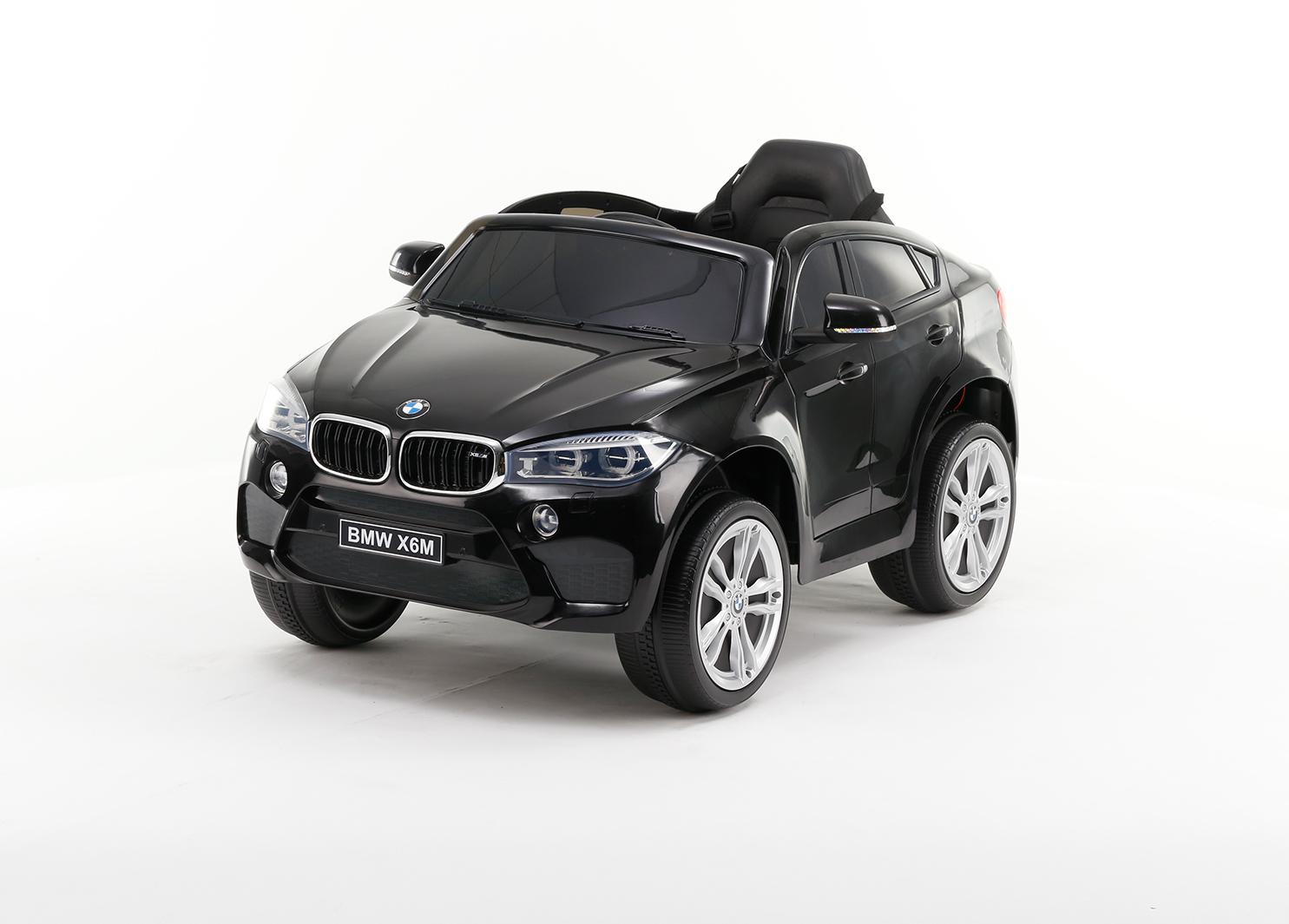 Акумулаторна кола licensed BMW X6M Blackin stock