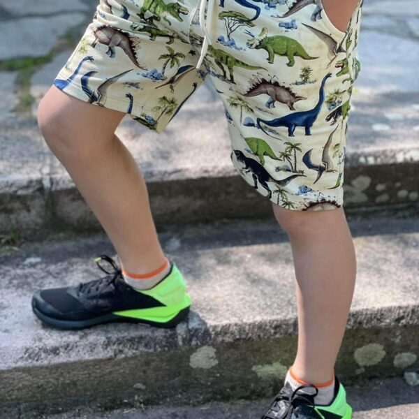 Панталонки с динозаври