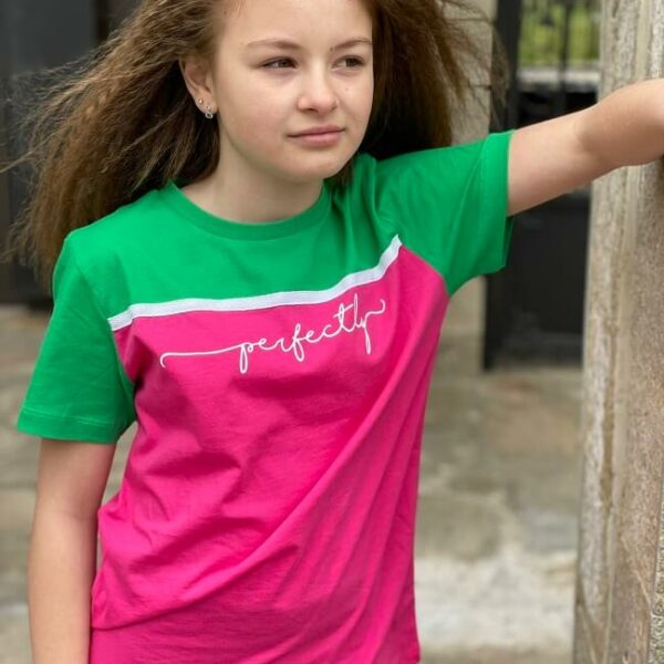 Макс тениска циклама със зелено