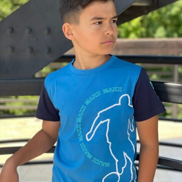 Макс тениска на футболист