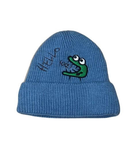 Детска плетена шапка Hello Dino